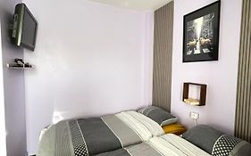 Cozy Compact Studio France